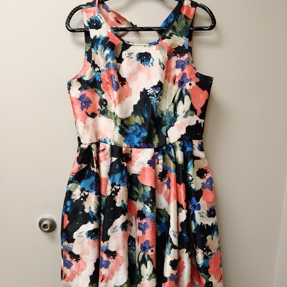 gabby skye floral fit and flare dress